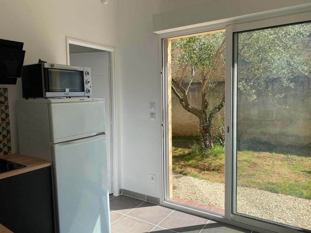 Gite Lou Sabai Au Pied Des Dentelles De Montmirail, Piscine Partagee 아우비그난 외부 사진